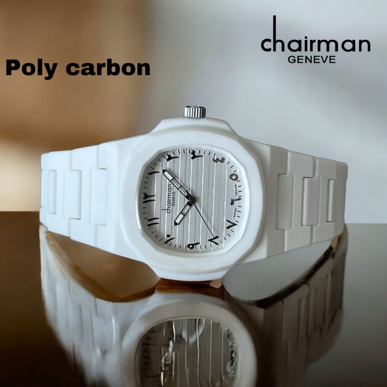 ساعة سويسرية من تصميم رئيس مجلس الإدارة جينيف بمينا عربية وبولي كربون أبيض للجنسين