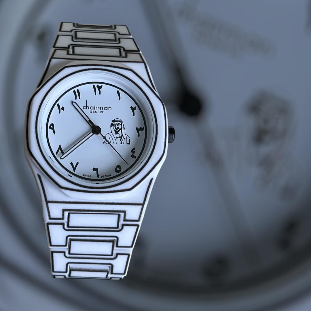 ساعة سويس ديزاين تشيرمان جنيف عربية للرجال بمينا أبيض وسوار أبيض وأسود